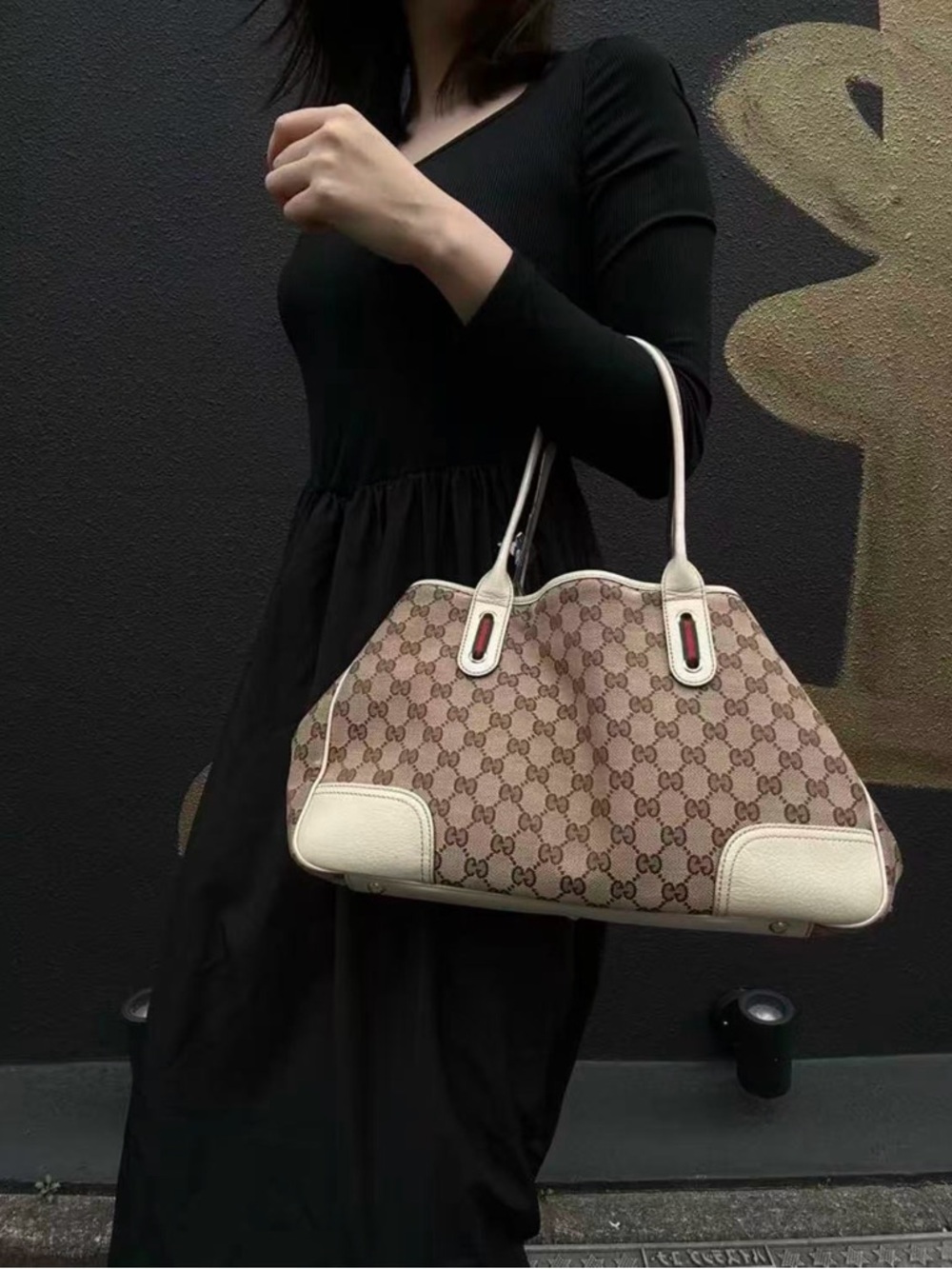 GUCCI GG Canvas Sherry Line Princy White Leather Tote Bag Shoulder Bag Authentic - Picture 2 of 14